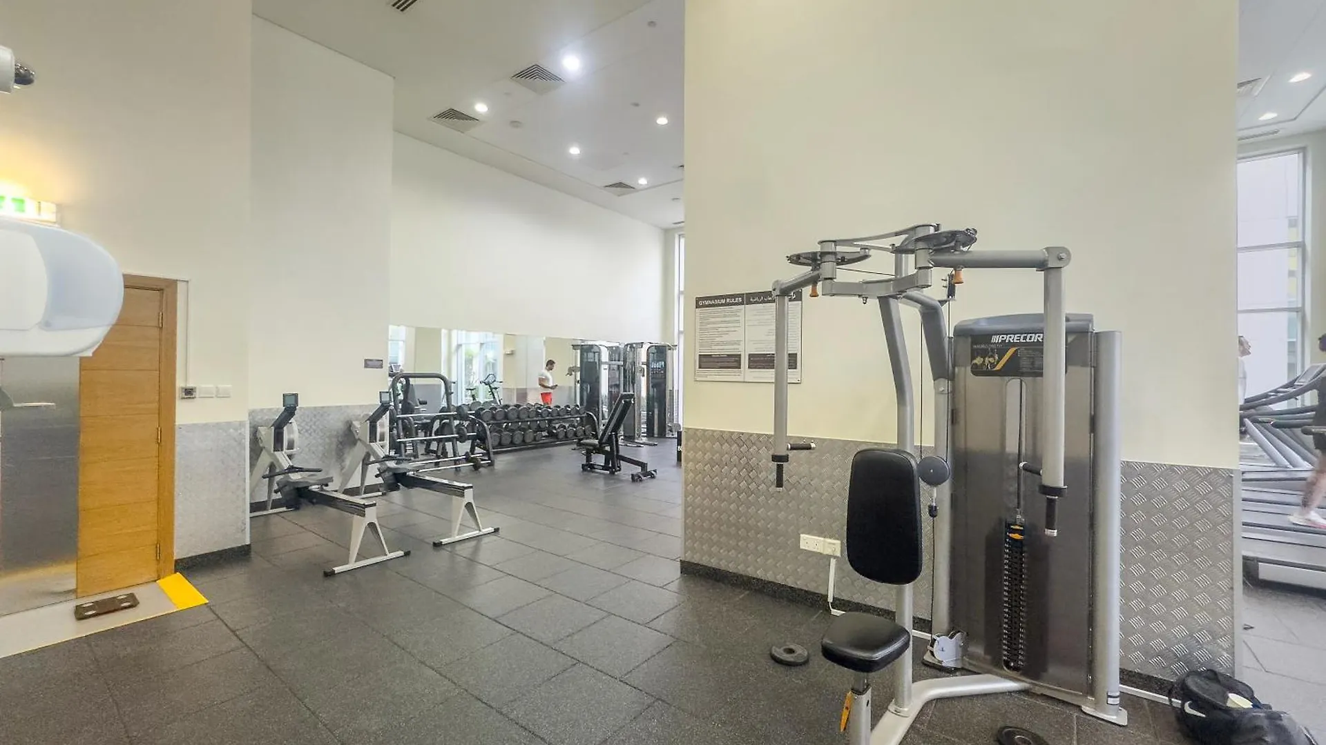 Bright & Spacious 1Br In Downtown With Balcony L Close To Dubai Mall Apartment